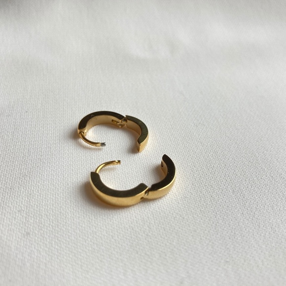 Mini Huggie - Picture 4 of 6